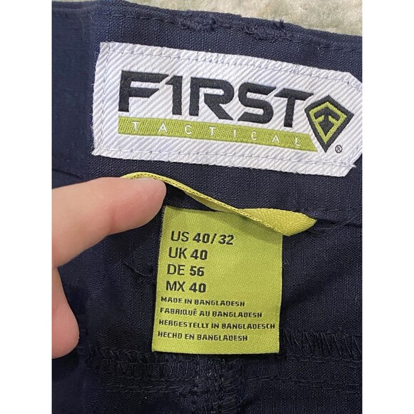 NEW First Tactical V2 Tactical Pants Men's 40x32 Navy Cargo Pockets Utility - Picture 3 of 5